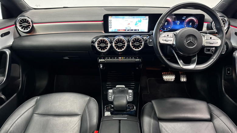 Mercedes-Benz CLA 250e AMG Line Premium + Night Ed 4dr Tip Auto Saloon